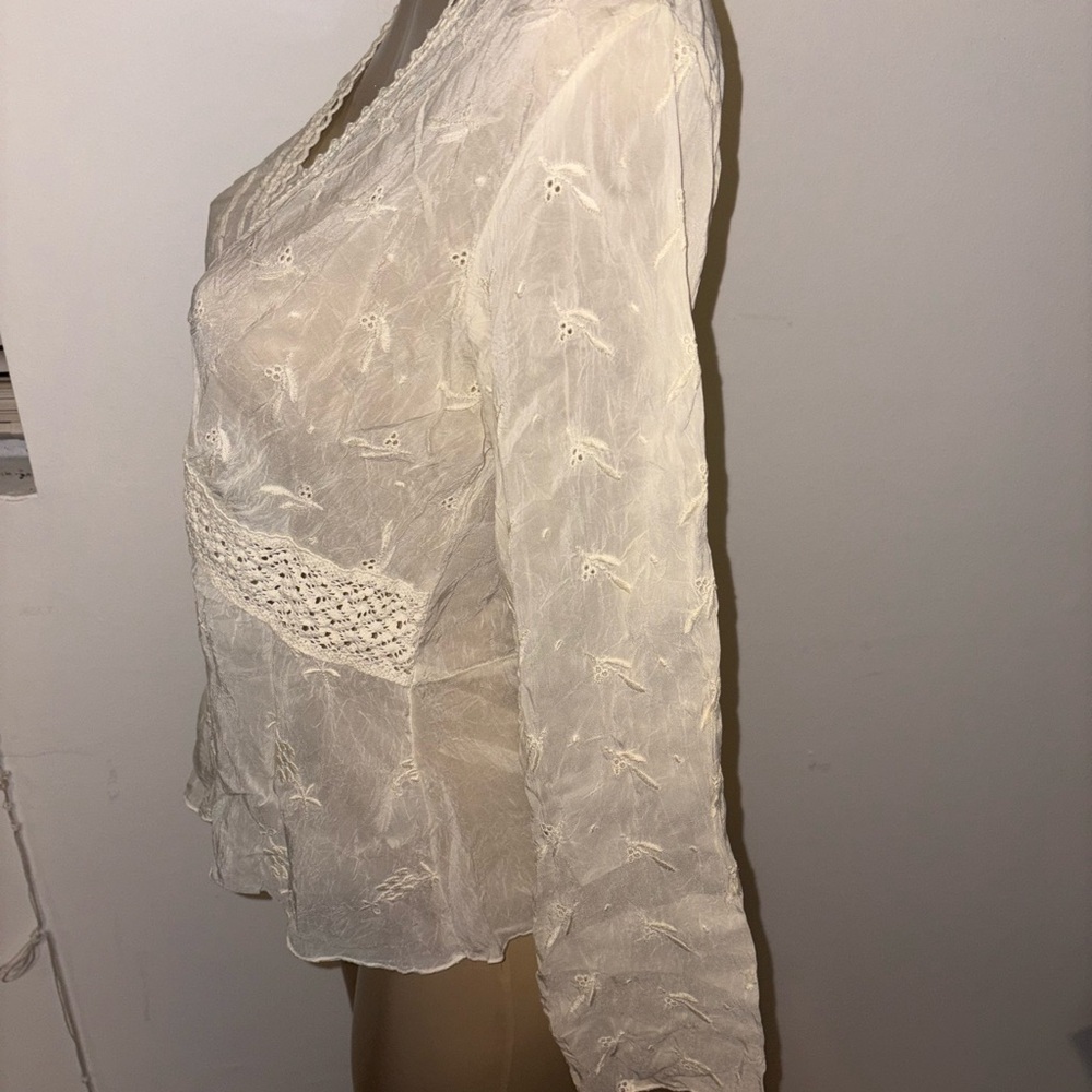 Johnny Was Ivory Embroidered Deep V Neck Long Sleeve Blouse Size S - Picture 3 of 5
